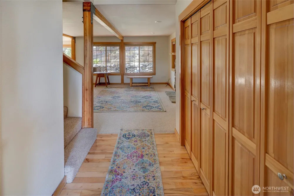 307 2 Cascadian Lane #32 Winthrop, WA 98862