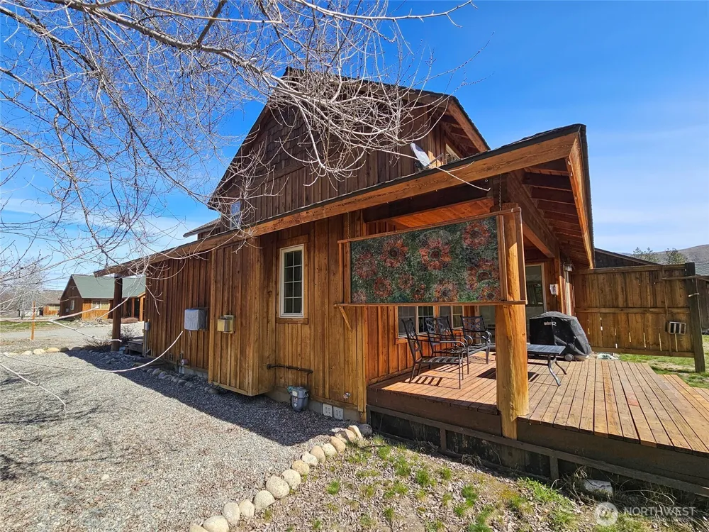 307 2 Cascadian Lane #32 Winthrop, WA 98862