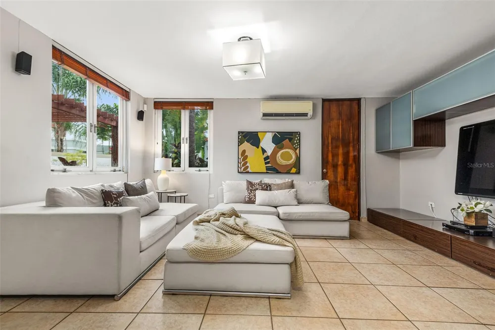 Palma Real PALMA DE COCO Guaynabo, PR 00966