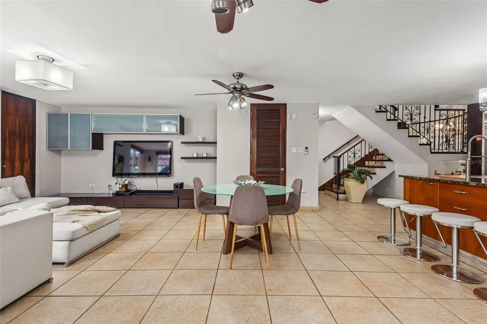 Palma Real PALMA DE COCO Guaynabo, PR 00966