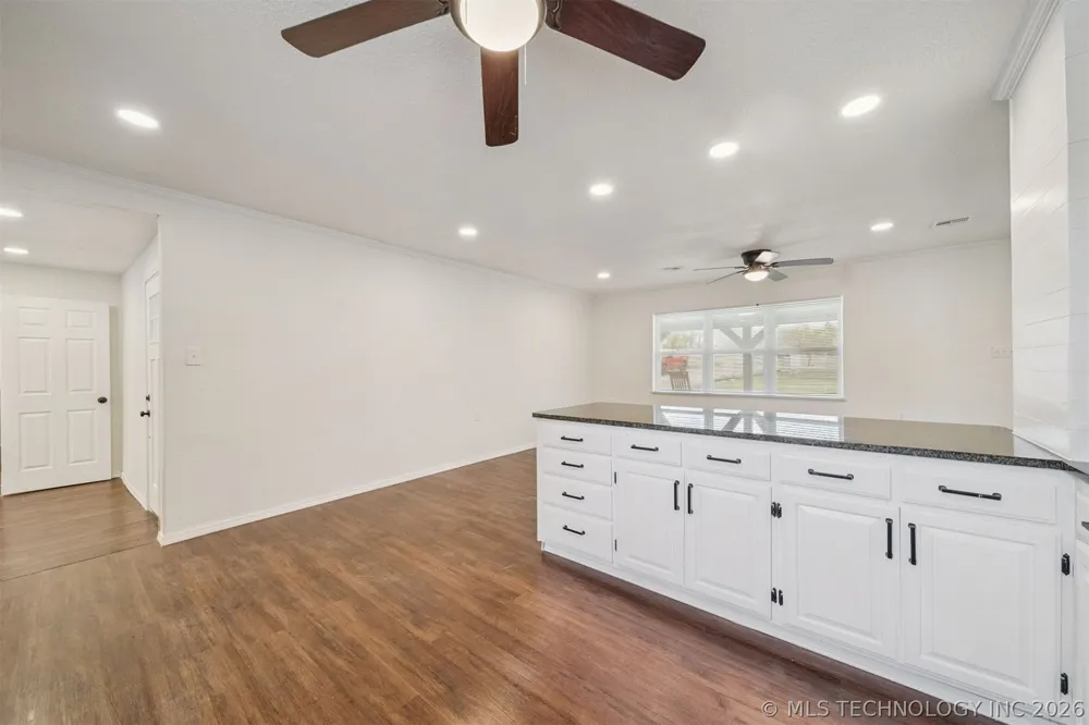 37431 Highway 19 Pauls Valley, OK 73075