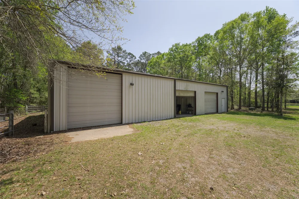 1815 Fm 82 Newton, TX 75956