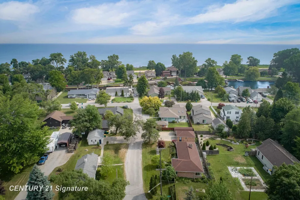 103 Lincoln Drive Bangor Charter Township, MI 48706