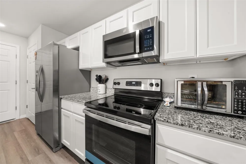 1456 STONE RIDGE CIRCLE Sebring, FL 33870