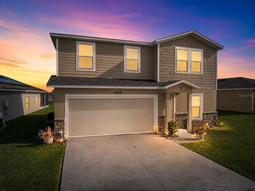 1456 STONE RIDGE CIRCLE Sebring, FL 33870