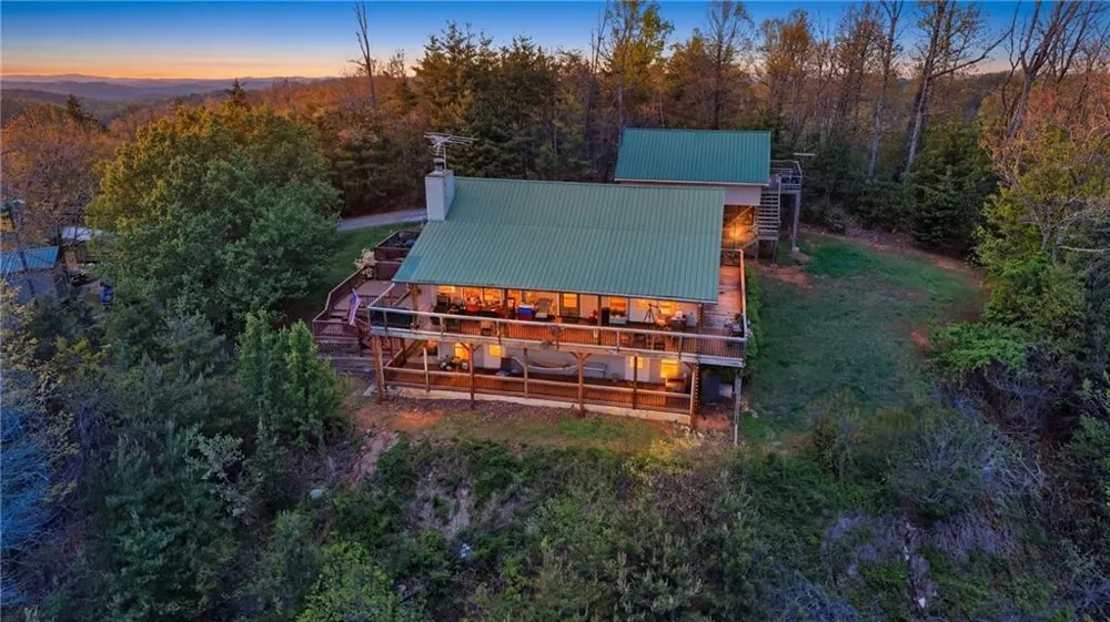 378 Matadore Vista Sautee Nacoochee, GA 30571