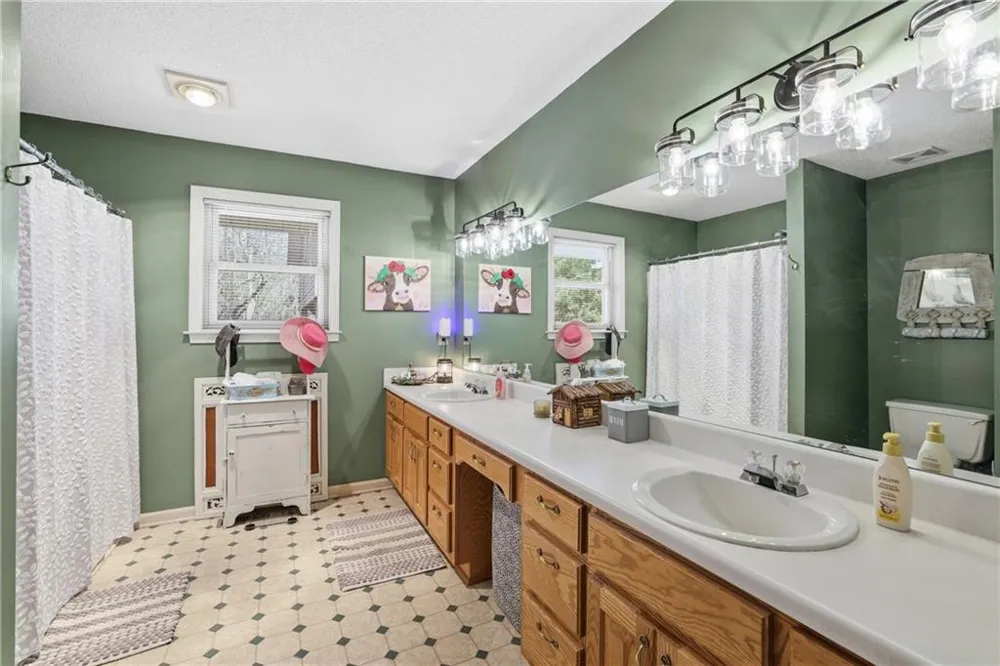 378 Matadore Vista Sautee Nacoochee, GA 30571
