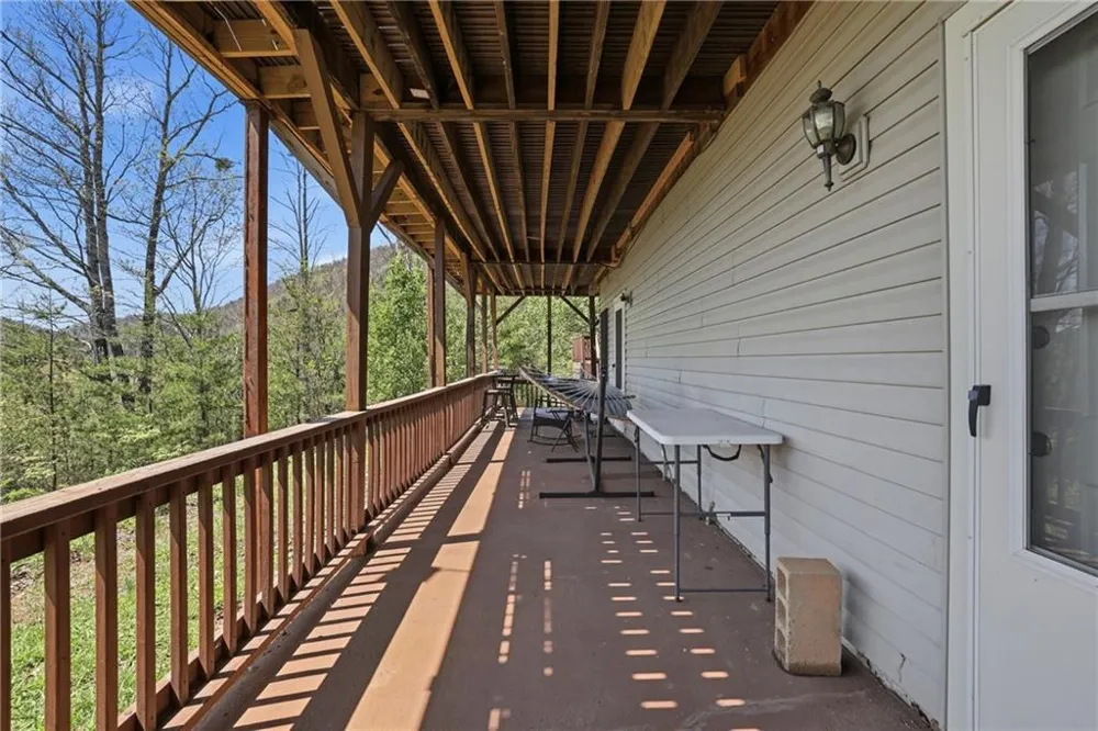 378 Matadore Vista Sautee Nacoochee, GA 30571