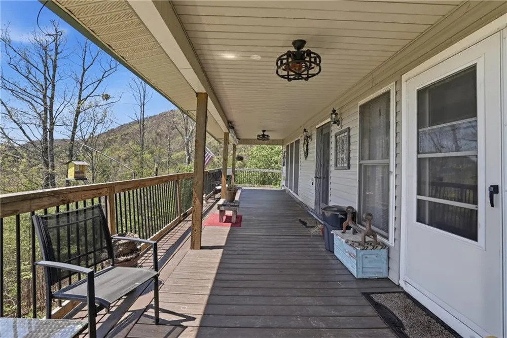 378 Matadore Vista Sautee Nacoochee, GA 30571
