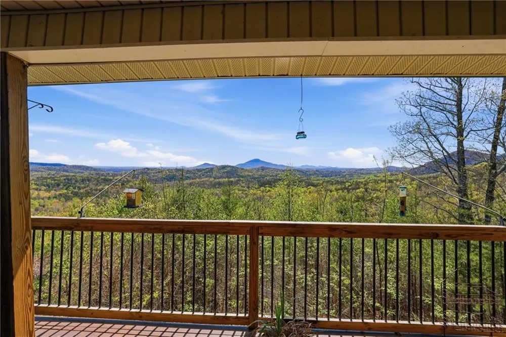 378 Matadore Vista Sautee Nacoochee, GA 30571