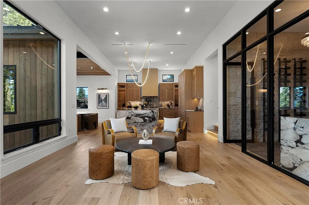 9348 Nine Bark Truckee, CA 96161