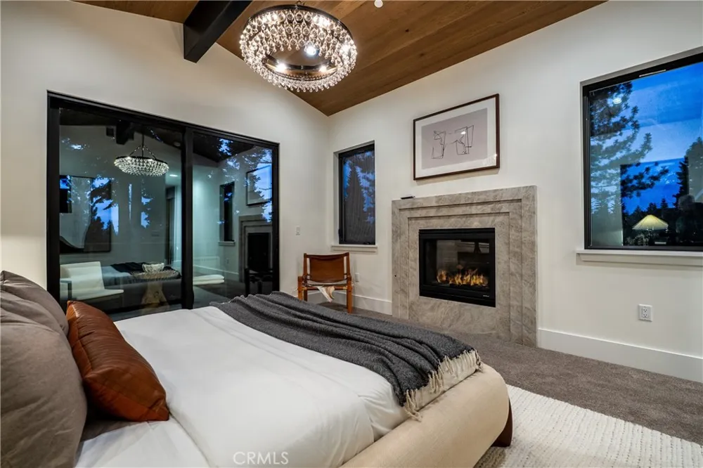 9348 Nine Bark Truckee, CA 96161