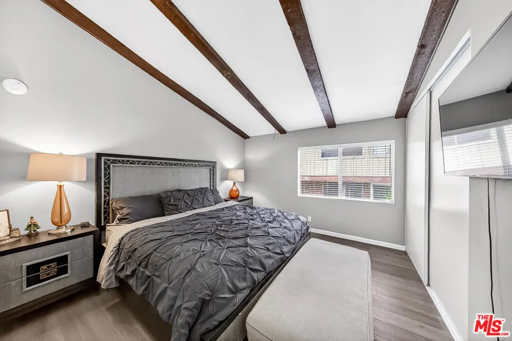 7320 Lennox Avenue #F7 Van Nuys, CA 91405
