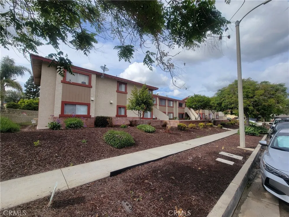 8210 rancheria dr #8 Rancho Cucamonga, CA 91730