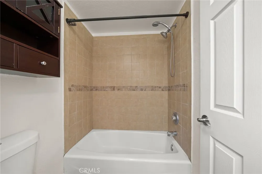 12042 Sylvan River #4 Fountain Valley, CA 92708