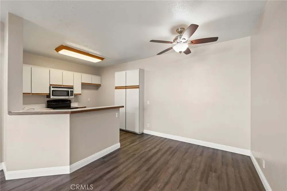 12042 Sylvan River #4 Fountain Valley, CA 92708