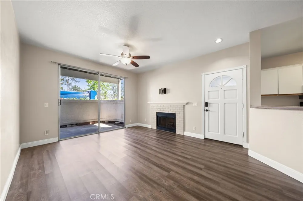 12042 Sylvan River #4 Fountain Valley, CA 92708