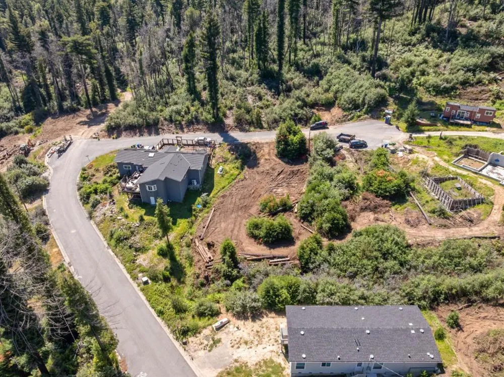 122 Cypress Tree Lane Boulder Creek, CA 95006