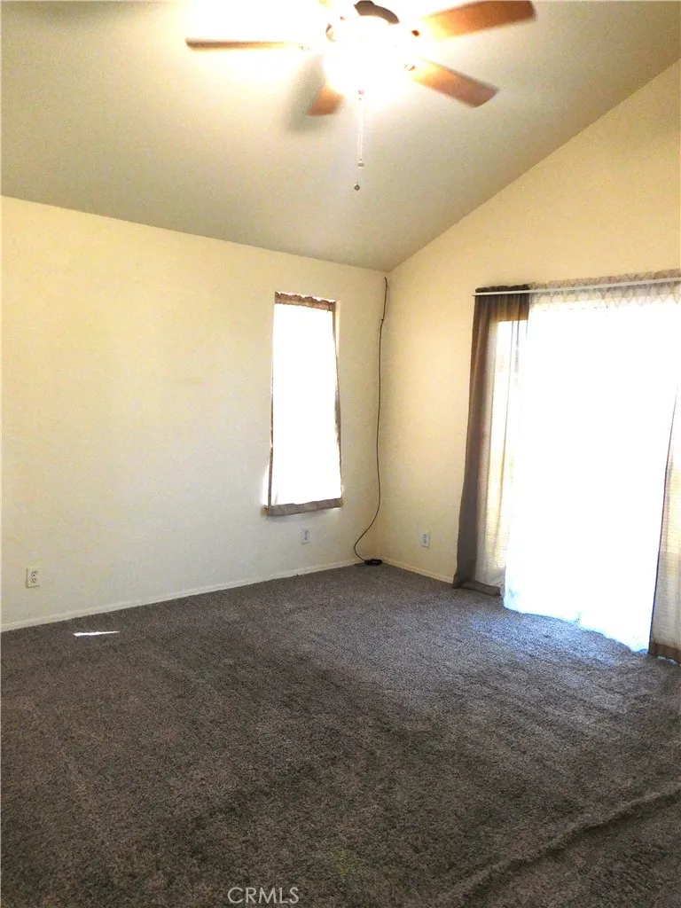 20321 88th California City, CA 93505