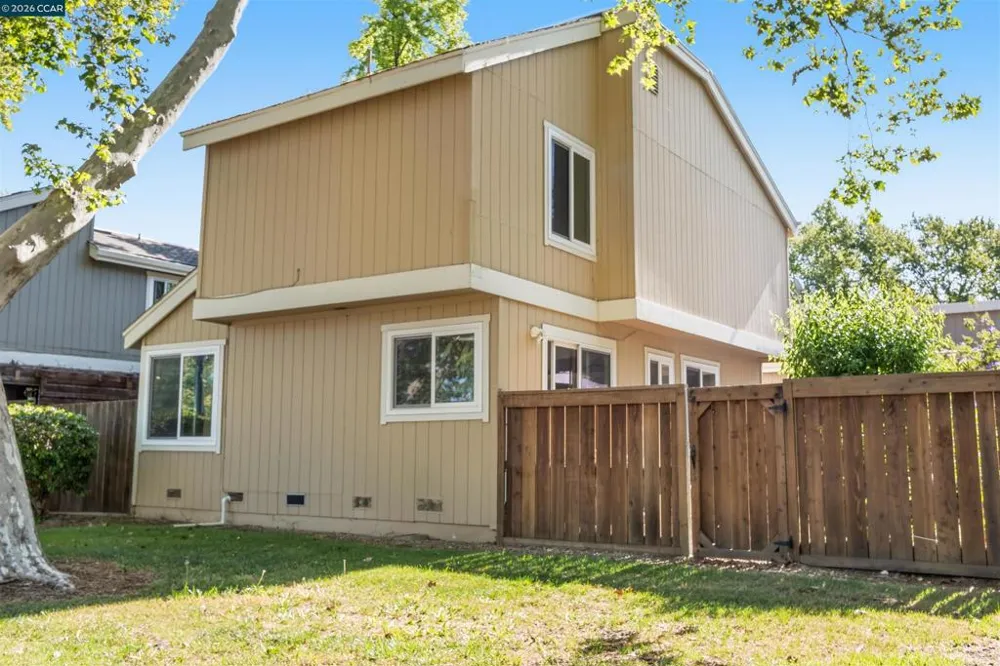 4203 Dubhe Ct Concord, CA 94521