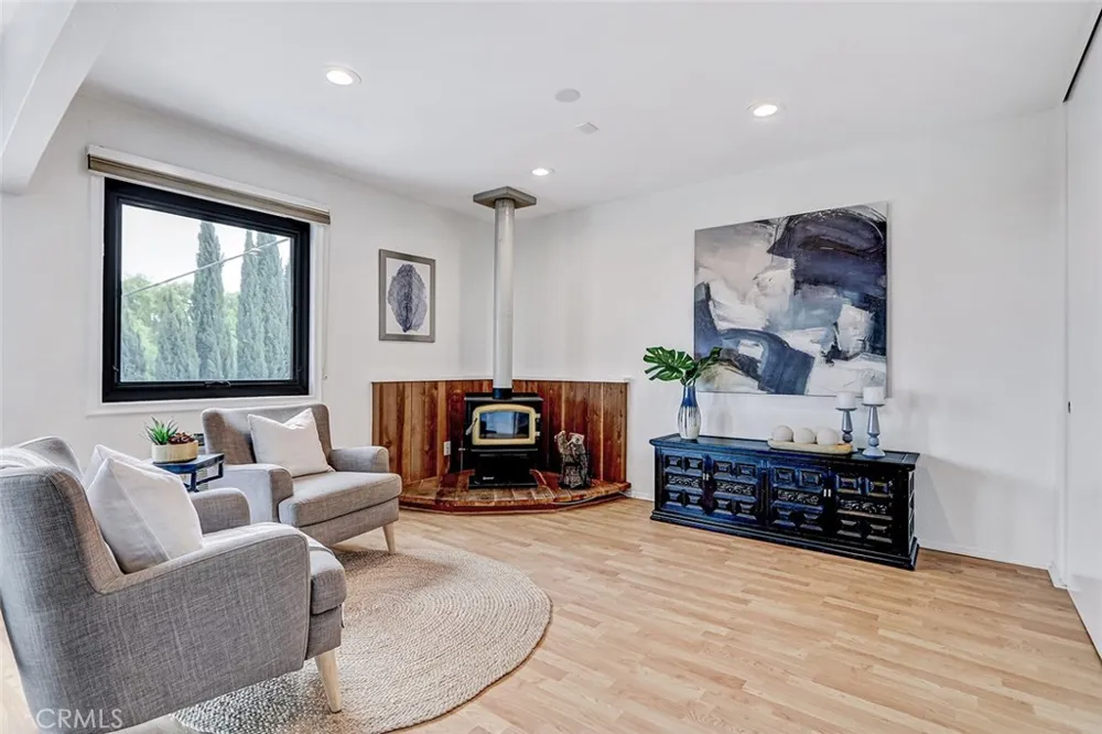 404 Hanford Avenue San Pedro, CA 90732