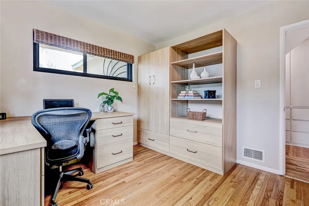 404 Hanford Avenue San Pedro, CA 90732