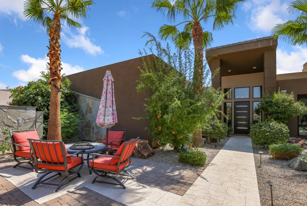 3150 Cody Court Palm Springs, CA 92264