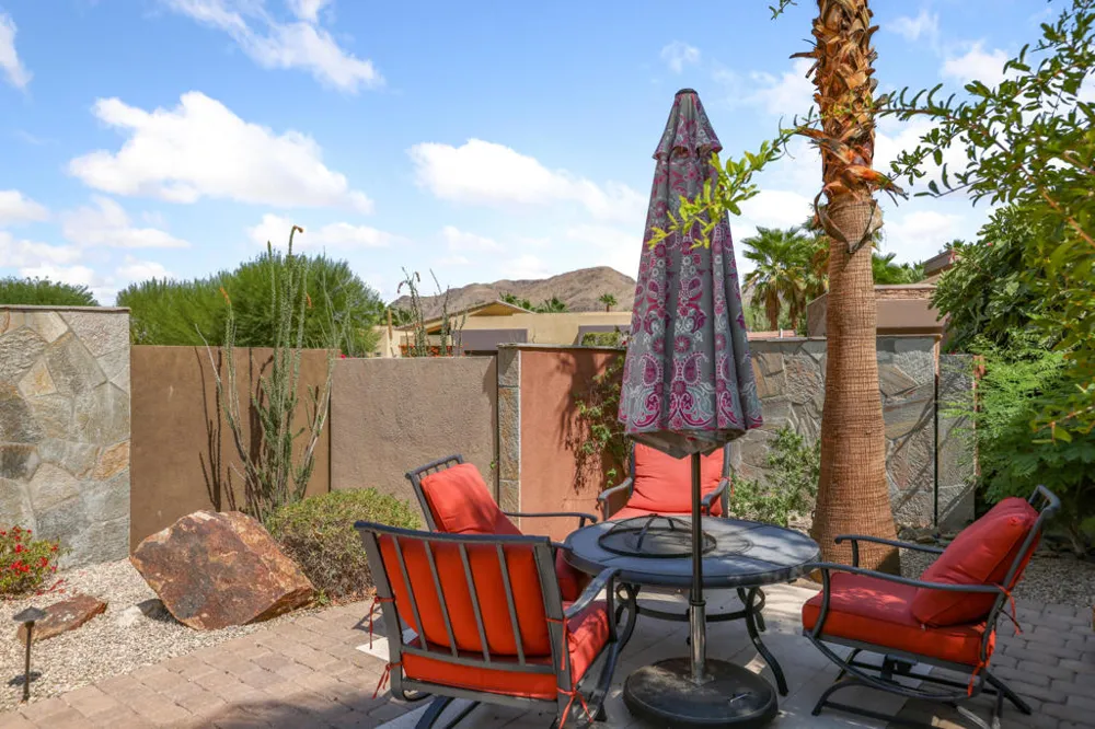 3150 Cody Court Palm Springs, CA 92264