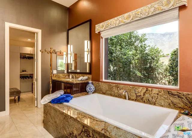 3150 Cody Court Palm Springs, CA 92264