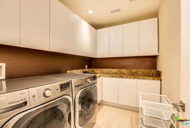 3150 Cody Court Palm Springs, CA 92264