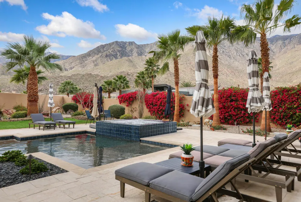 3150 Cody Court Palm Springs, CA 92264