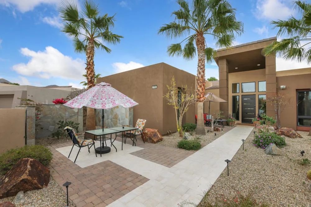 3150 Cody Court Palm Springs, CA 92264