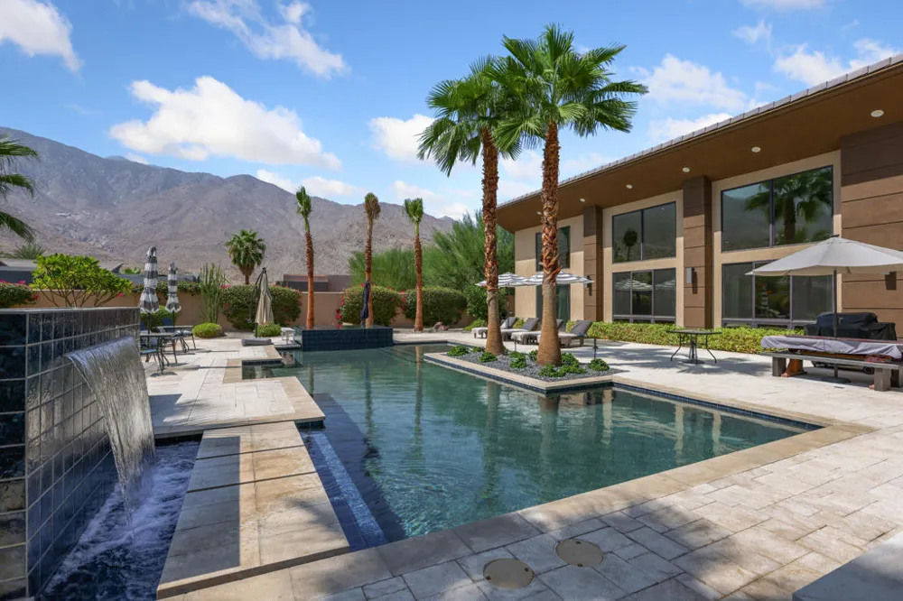 3150 Cody Court Palm Springs, CA 92264