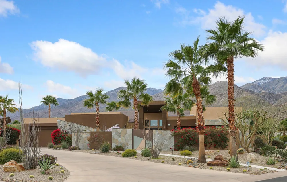 3150 Cody Court Palm Springs, CA 92264