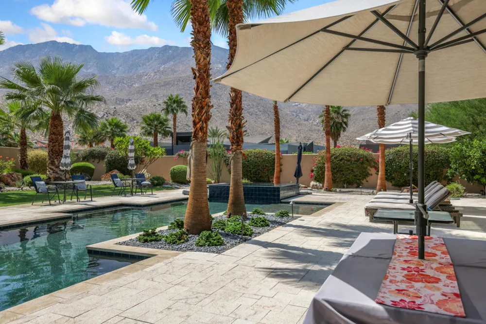 3150 Cody Court Palm Springs, CA 92264