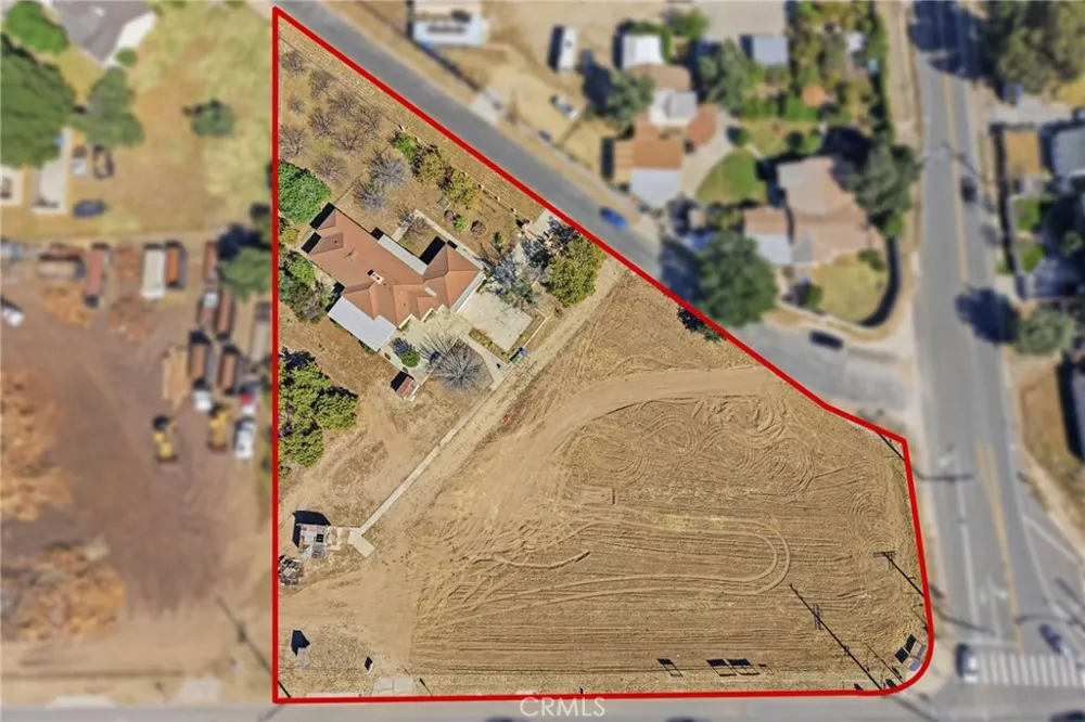 10721 Andora Chatsworth, CA 91311