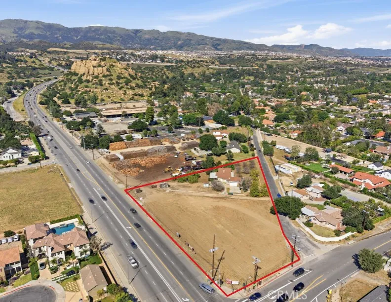 10721 Andora Chatsworth, CA 91311