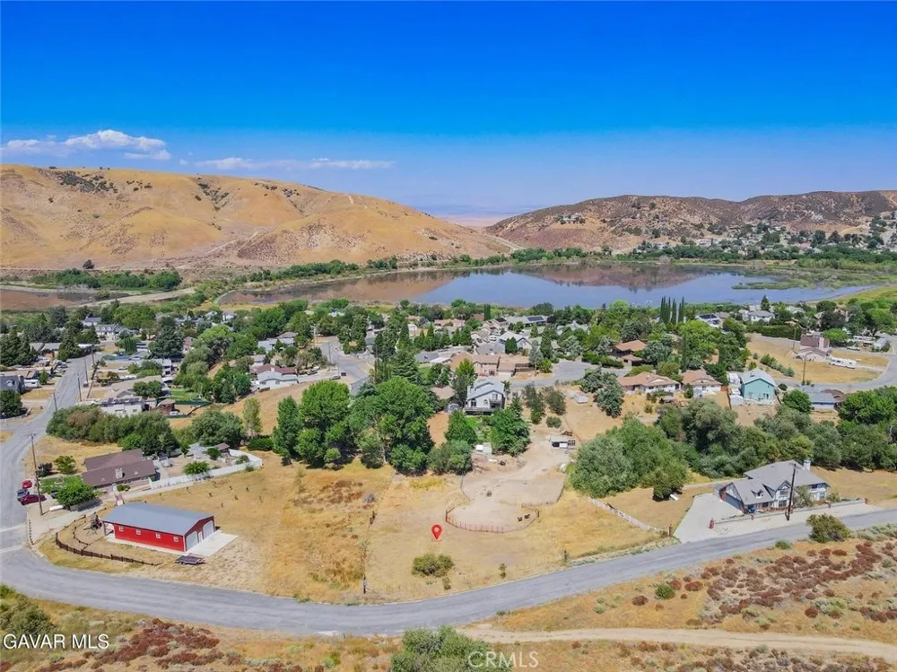 Rimford Dr Vic Pinecliff St Lake Elizabeth, CA 93532