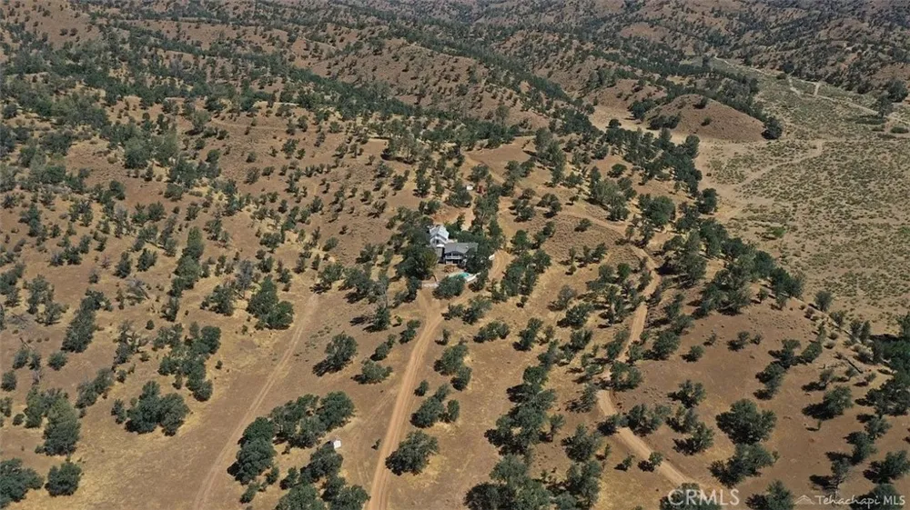 34707 Sand Canyon Rd Caliente, CA 93518