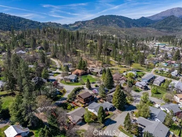 181 Hanover Weaverville, CA 96093