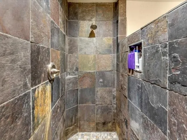 181 Hanover Weaverville, CA 96093