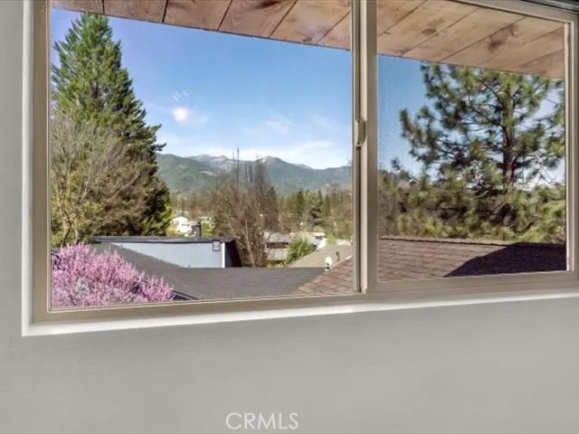 181 Hanover Weaverville, CA 96093