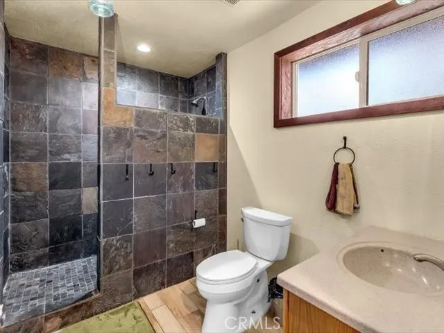 181 Hanover Weaverville, CA 96093
