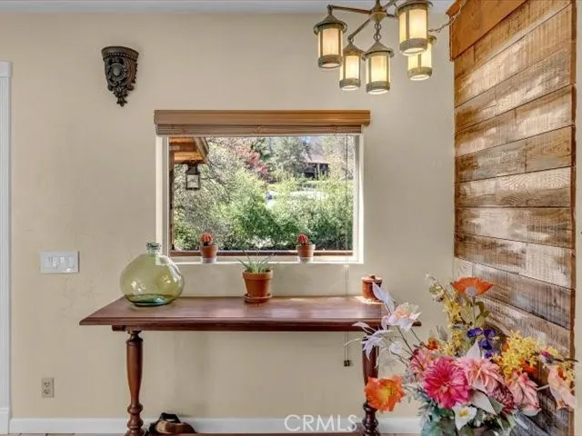 181 Hanover Weaverville, CA 96093