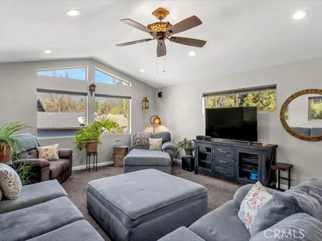 181 Hanover Weaverville, CA 96093