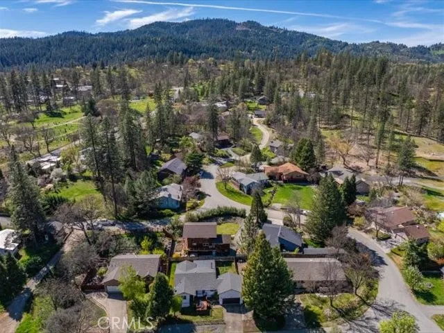 181 Hanover Weaverville, CA 96093