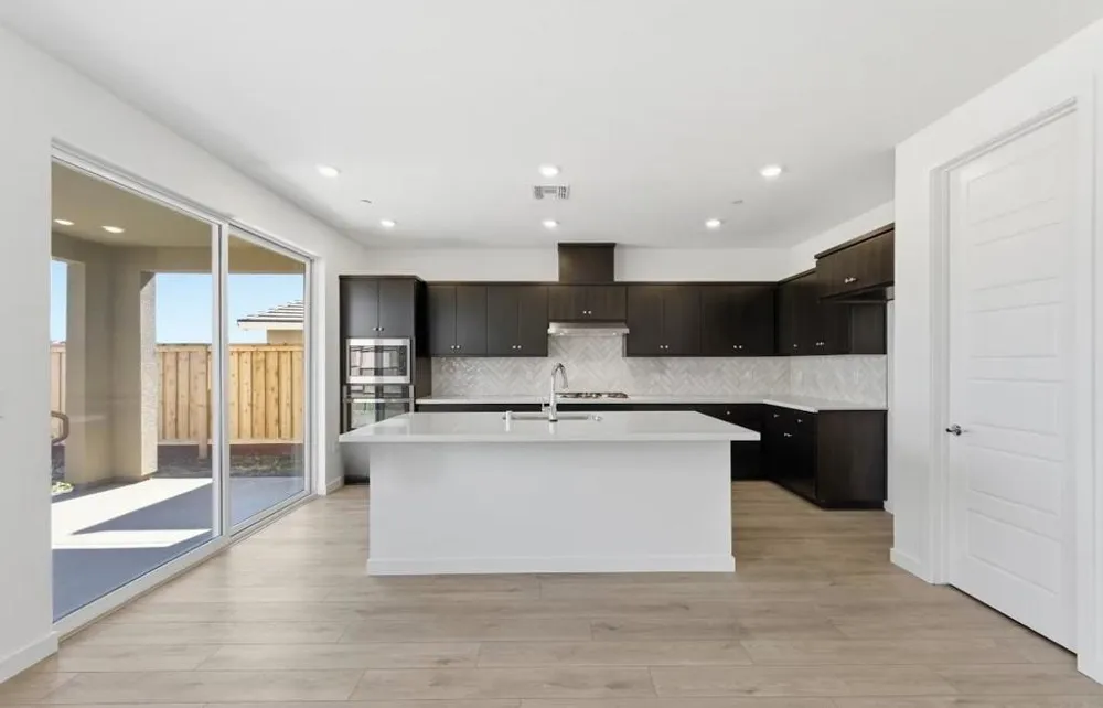 Address Not Shown Mountain House, CA 95391