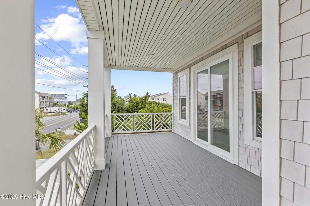611 S Topsail Drive #A Surf City, NC 28445