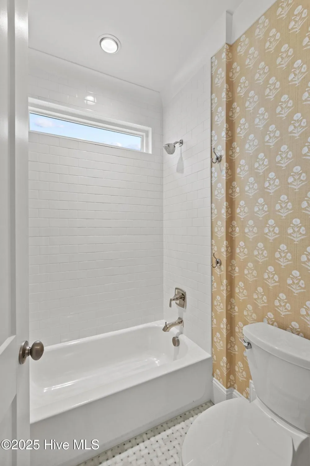 611 S Topsail Drive #A Surf City, NC 28445