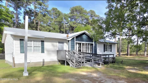 5841 Crestline Road